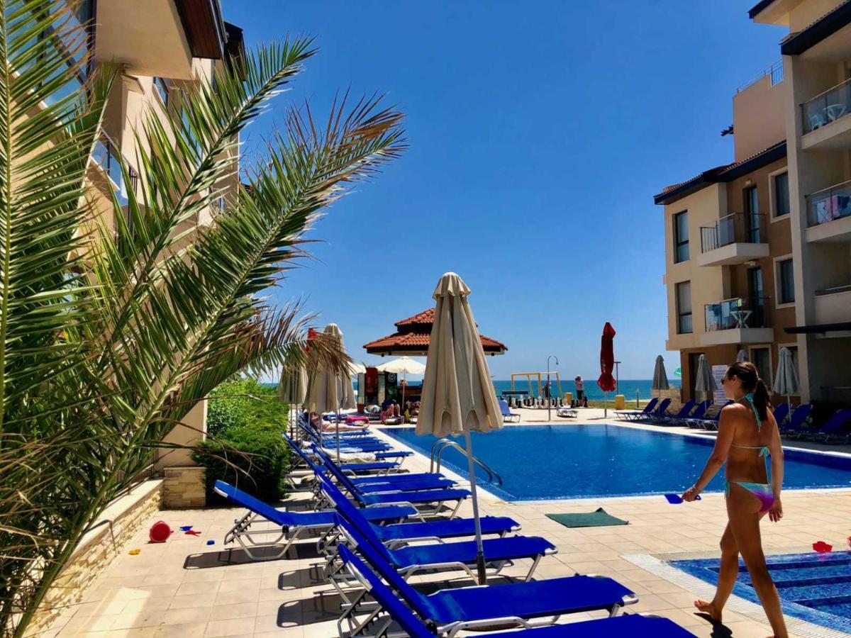Obzor Beach Resort Apartment G-109 Extérieur photo