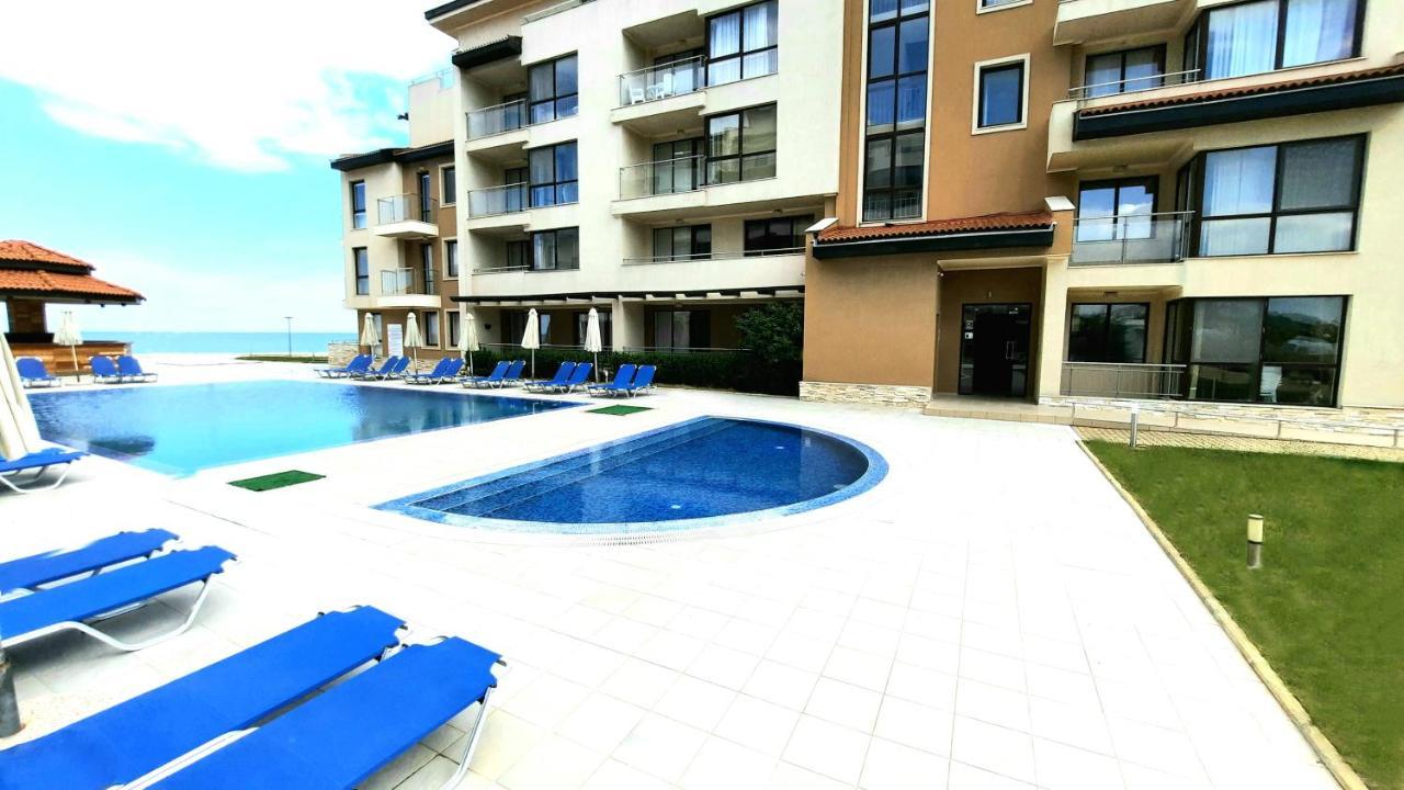 Obzor Beach Resort Apartment G-109 Extérieur photo